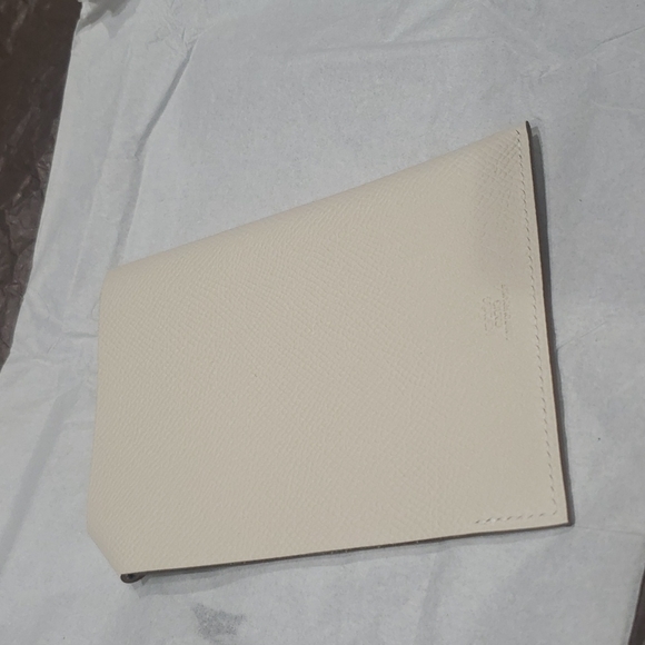 Hermès Tarmac passport holder craie epsom - Picture 2 of 4